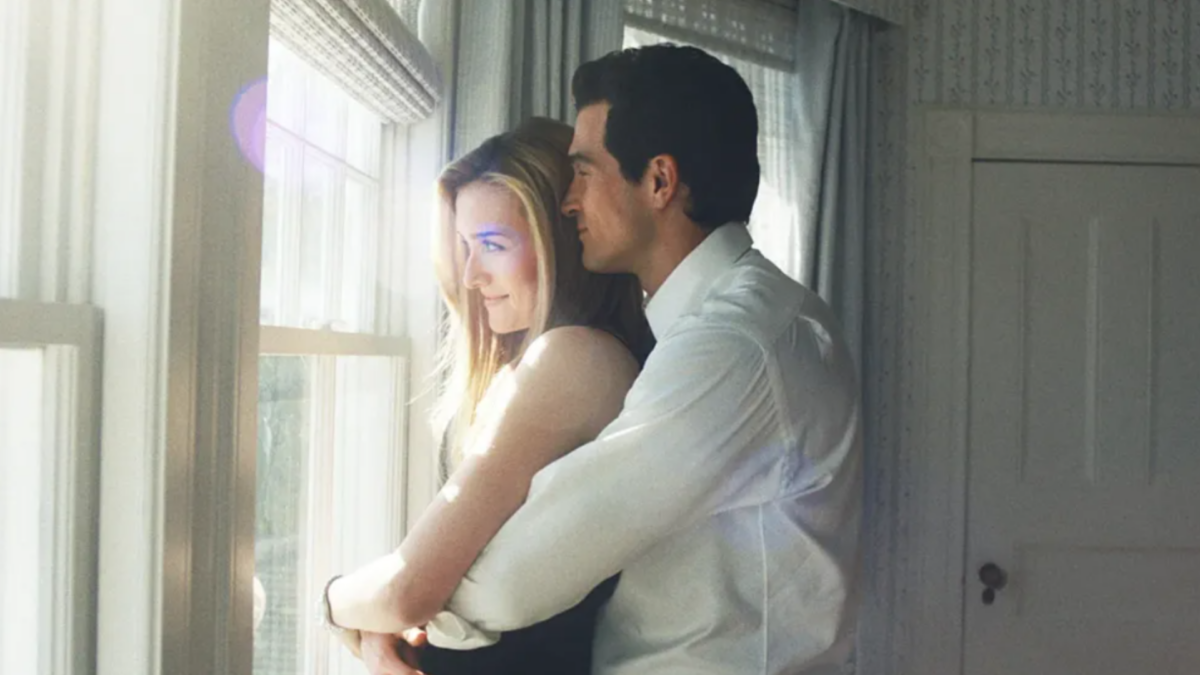 Love Story: Η υπενθύμιση των 90s «πνίγηκε» στη σαπουνόπερα.