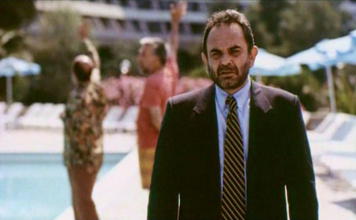 Ας περιμένουν οι γυναίκες