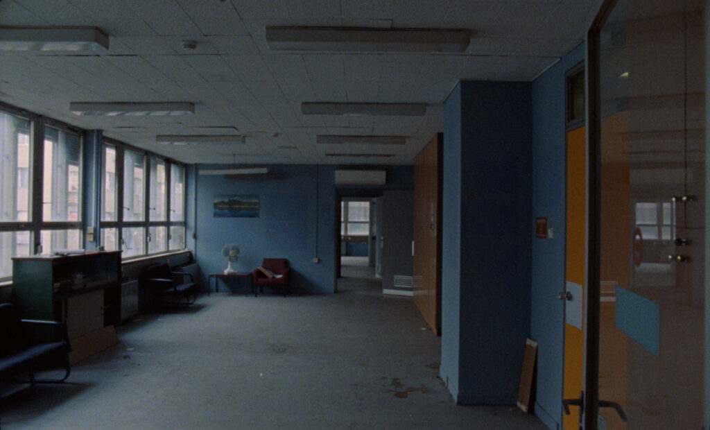 Πλατεία Αοράτων 7