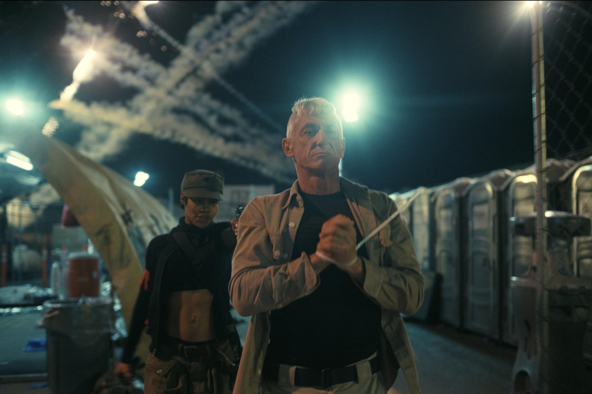 O Σον Πεν έλαβε το Όσκαρ του στην Ουκρανία, με έναν πολύ διαφορετικό τρόπο