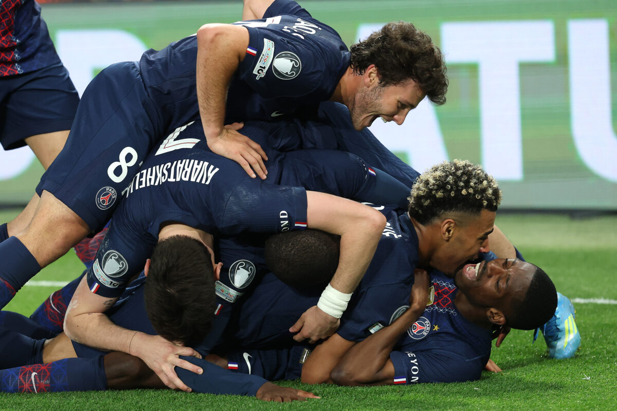 ποδόσφαιρο Παρί Σεν Ζερμέν Μπάγερν