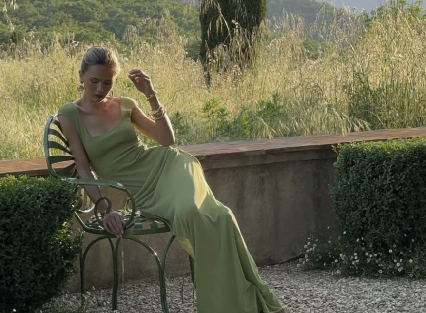 8 ανοιξιάτικα φορέματα από τα Zara – Θα σου φτιάξουν τη διάθεση