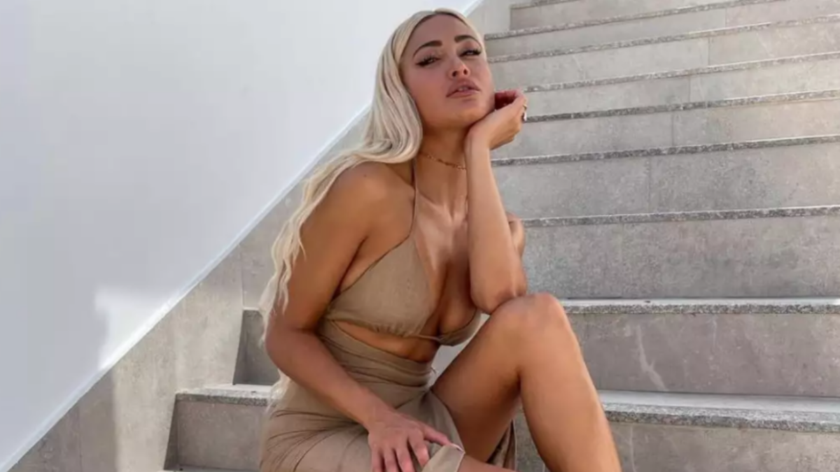 Μήπως έχει χαθεί η αξιοπρέπεια στην υπόθεση revenge porn της Τούνη; Μήπως χάθηκε το αφήγημα για το ποιος είναι το θύμα και ποιος ο θύτης;