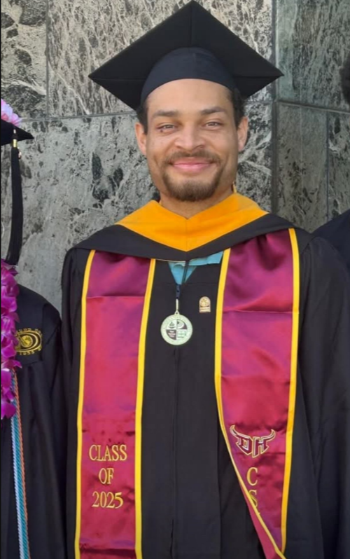 Αυτός είναι ο Κόουλ Άλεν, ο δάσκαλος που άνοιξε πυρ στο Χίλτον της Ουάσιγκτον για να σκοτώσει αξιωματούχους του Τραμπ.