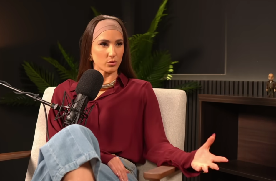 Evangelia: «Η Ελένη Φουρέιρα μου πρότεινε η ίδια να κάνουμε ντουέτο»