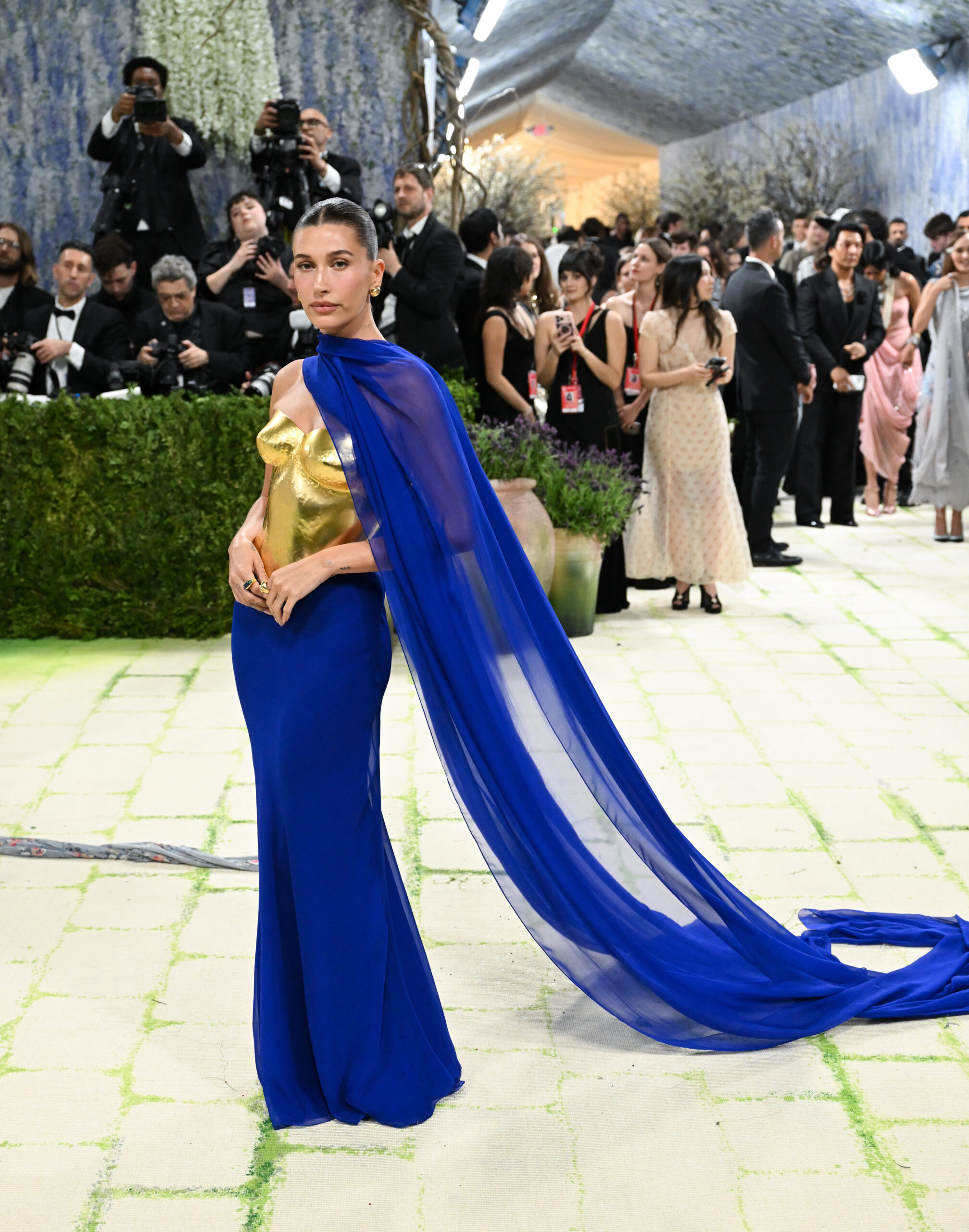 Χέιλι Μπίμπερ met Gala 2026