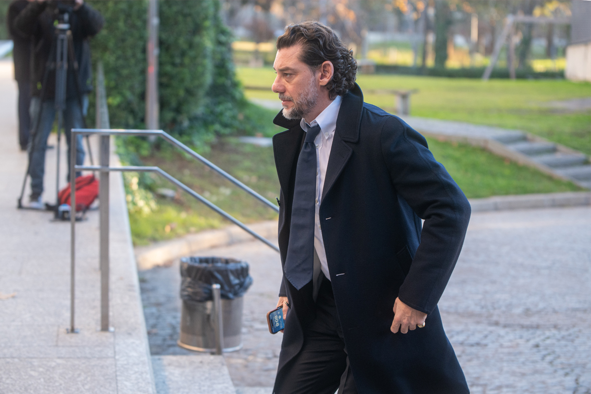 Τζόναθαν Άντικ: Ποιος είναι ο διάδοχος της Mango που κατηγορείται για τον θάνατο του πατέρα του