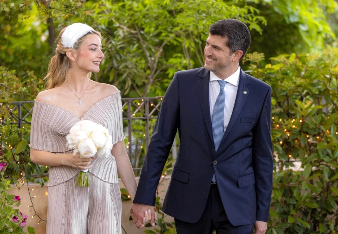 Δωριλένια Λιαγουροπούλου Βασίλης Ξυπολητάς