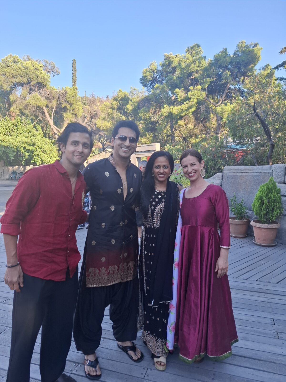 Η Πόλη Unplugged: Πήγαμε σε ένα φεστιβάλ bollywood κάτω από την Ακρόπολη
