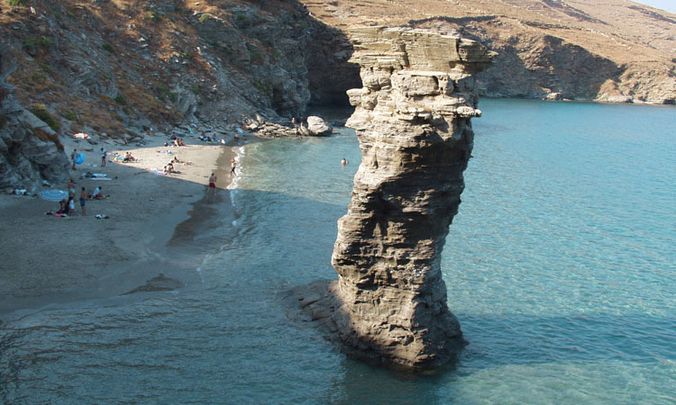της γριάς το πήδημα άνδρος