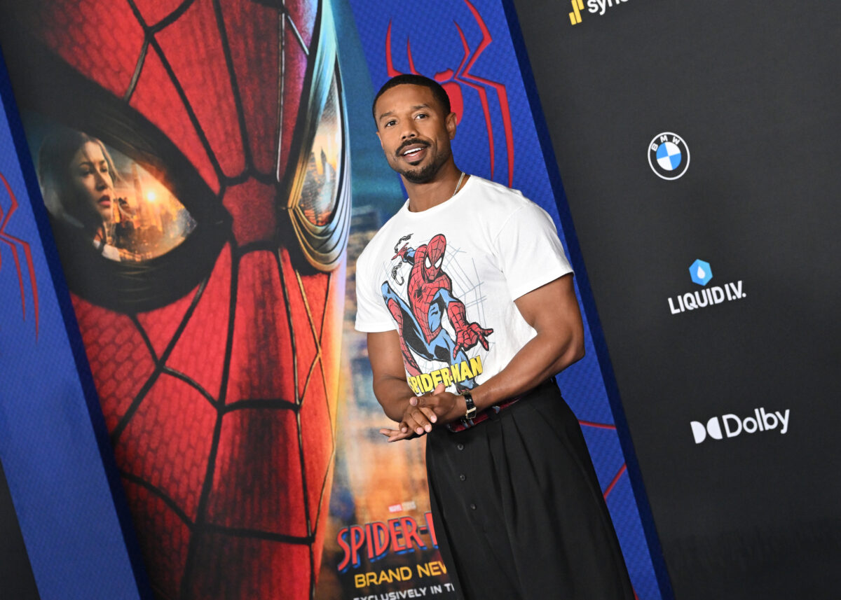 Μάικλ Μπ. Τζόρνταν: Ο λόγος που φόρεσε T-Shirt του Spider-Man
