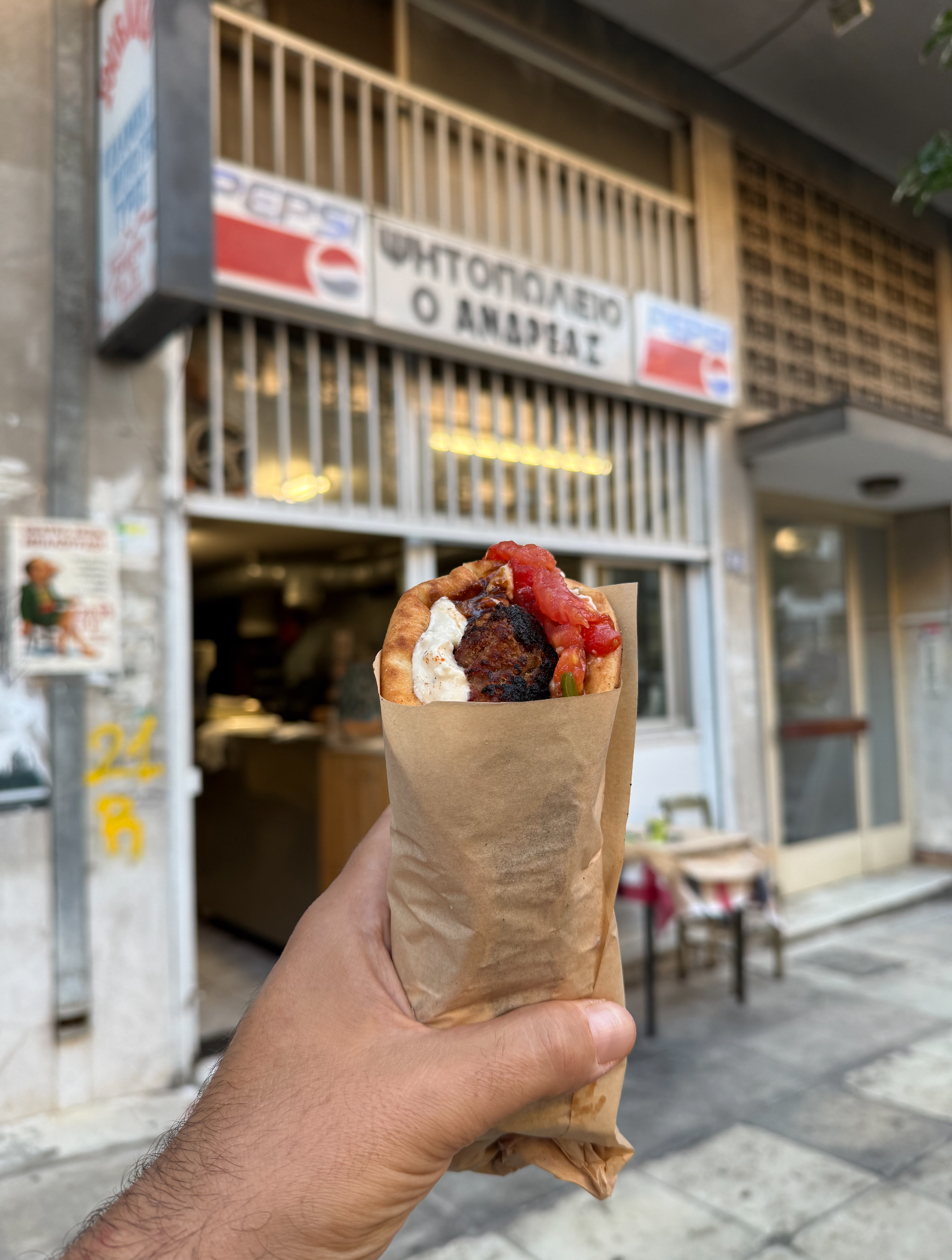 Ζώης Χαλκιόπουλος σουβλάκι