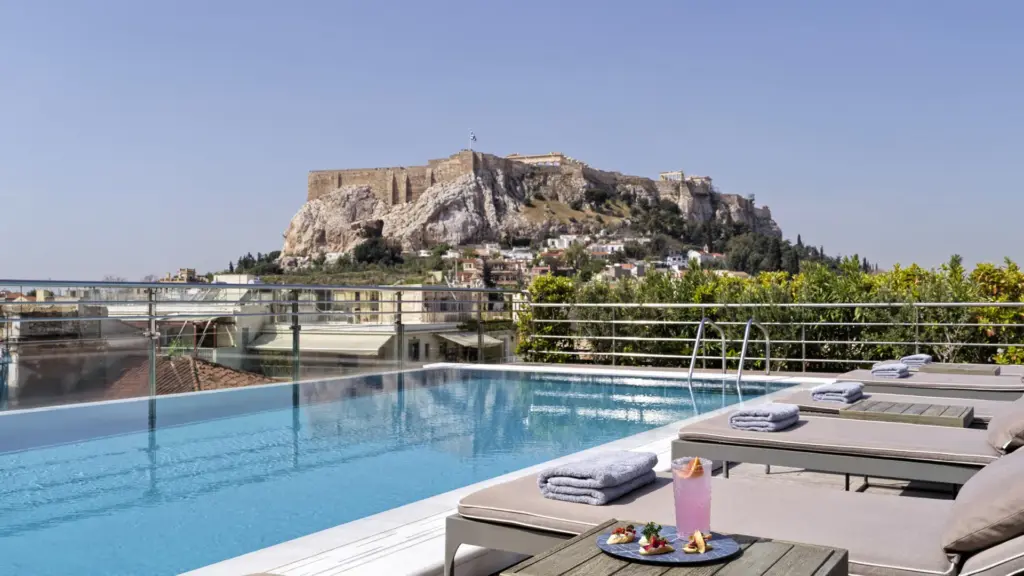 πισίνες