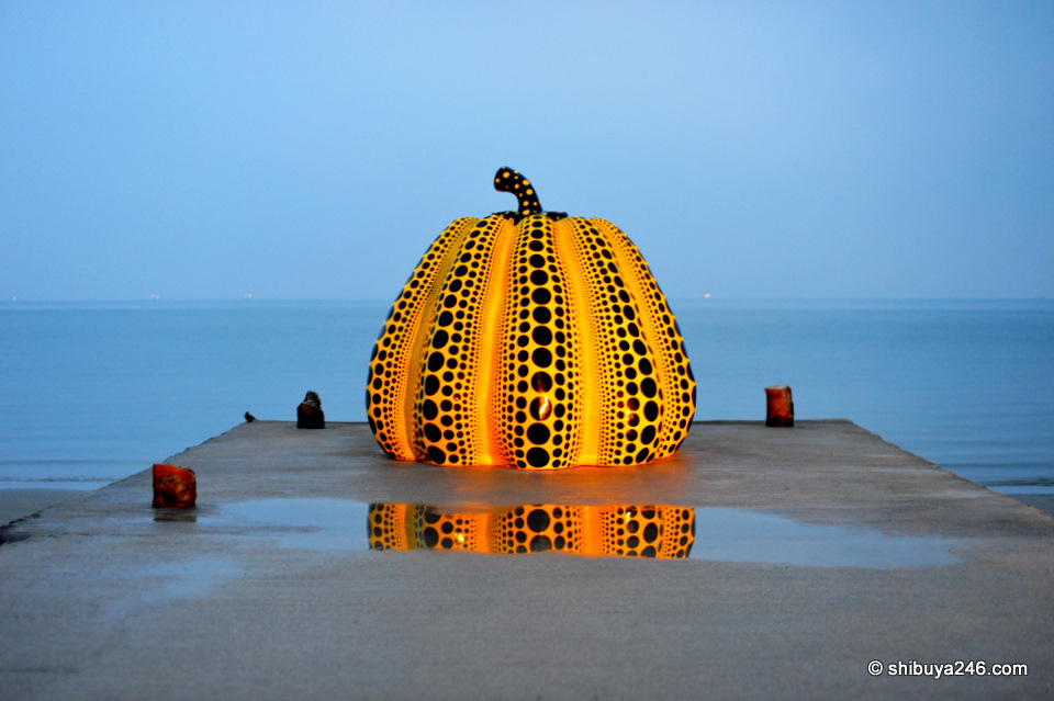 Yayoi Kusama Pumpkin
